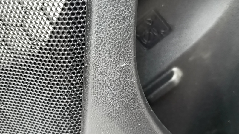 Door trim card rear right Subaru Forester 19- SK black with gray insert cloth, armrest gray leather, dry cleanable, scratches, tear