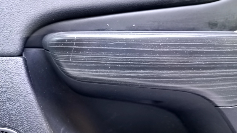 Door trim card front right Jeep Cherokee KL 14-18 black with black insert leather, armrest gray leather, molding dark wood structure, scratches, abrasions, dents, for dry cleaning