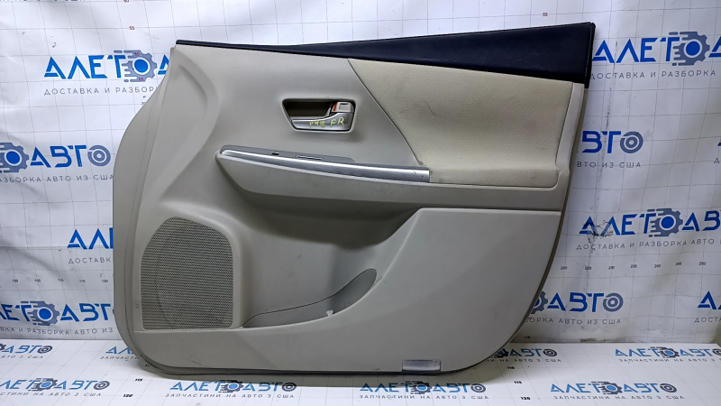 Door trim card front right Toyota Prius V 12-17 gray with gray insert cloth, armrest gray cloth, scuffs, abrasions, scratches, peeling coating on the handle, for dry cleaning Used