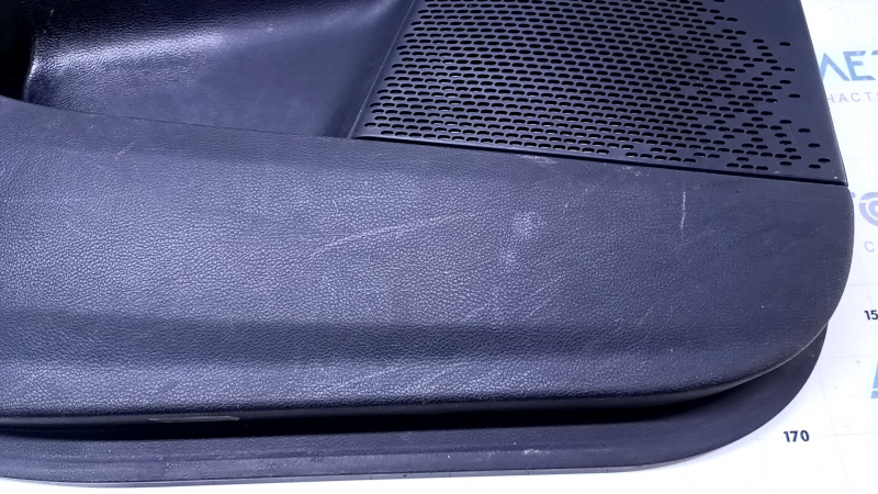 Door trim card front left Dodge Journey 11- black with black insert leather, armrest black leather, black stitching, scuffs, bumps, scratches, burrs Used