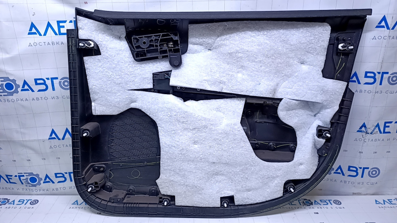 Door trim card front left Dodge Journey 11- black with black insert leather, armrest black leather, black stitching, scuffs, bumps, scratches, burrs Used