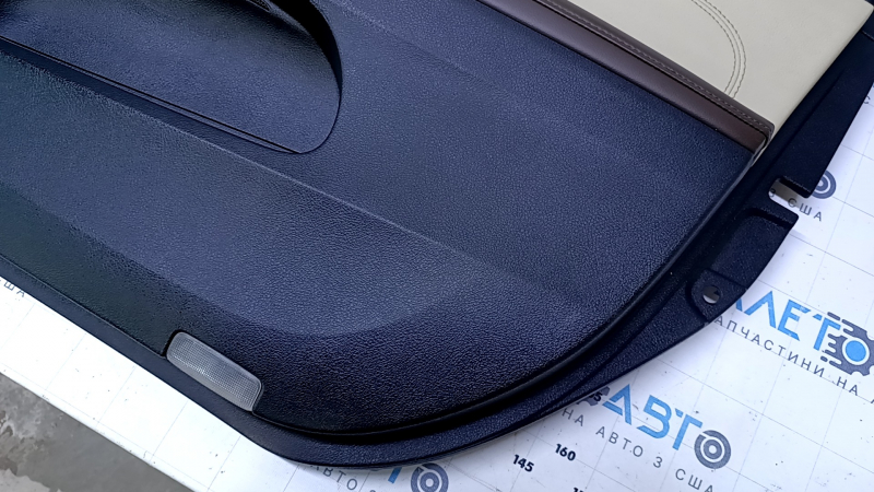 Door trim card front right Toyota Avalon 13-18 black with beige insert, armrest brown leather, scuffs used