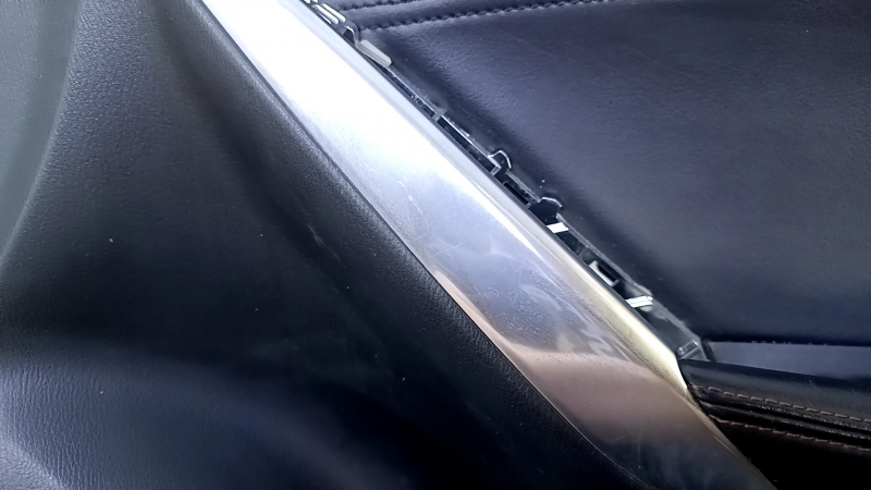 Door trim card front right Mazda 6 16-17 grand touring black with black insert leather, armrest black leather with red stitching, BOSE, chrome insert, scratches, dents, abrasions