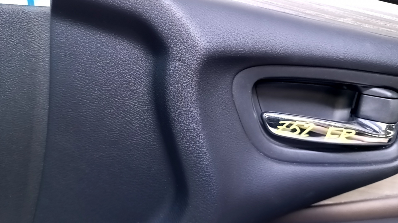 Door trim card front right Nissan Murano z52 15-17 black with brown insert leather, armrest brown leather, molding gray gloss, scratches, pokes, abrasions, dents