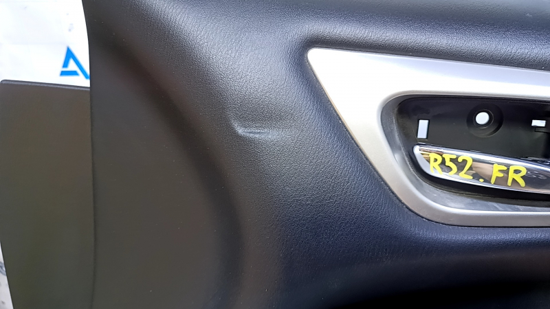 Door trim card front right Nissan Pathfinder 13-20 black with black insert cloth, armrest black cloth, molding black gloss, without backlight, scratches, abrasions, dents