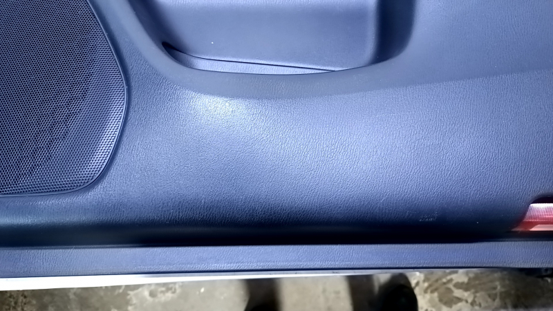 Door trim card front right Nissan Pathfinder 13-20 black with black insert leather, armrest black leather, molding under wood gloss, dents, abrasions, scratches, pokes