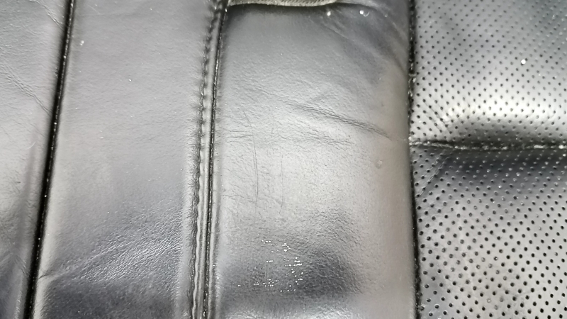 Left rear seat Jeep Grand Cherokee WK2 16-17 - black leather, heated, scratches, dry cleaning, missing plug