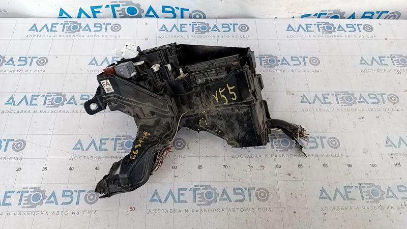 Underhood fuse box Toyota Camry v55 15-17 2.5 usa complete with housing, crack, no fragments
