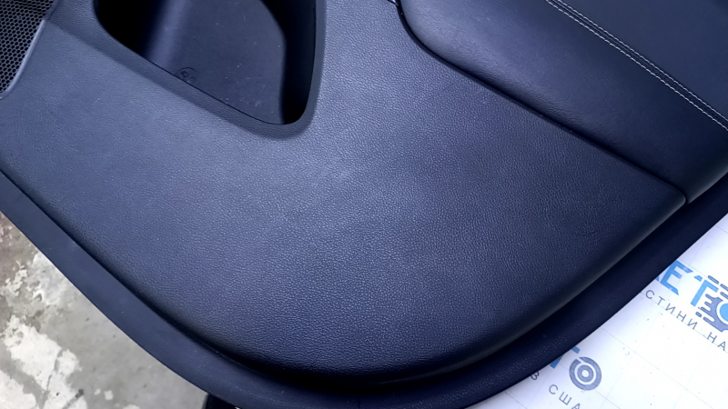 Door trim card front right Jeep Cherokee KL 14-18 black with black insert leather, armrest black leather, molding dark wood structure, scratches, abrasions, dents