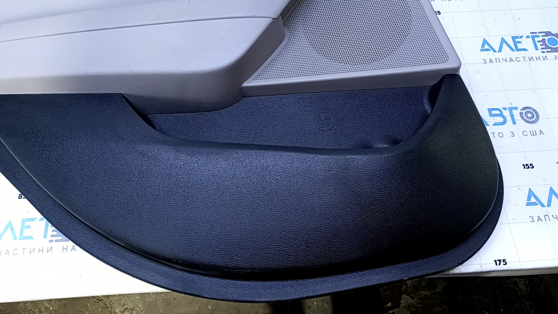 Door trim card rear left Hyundai Sonata 15-17 black with gray insert plastic, armrest gray leather, gray molding structure, scuffs, pokes, scratches, abrasions