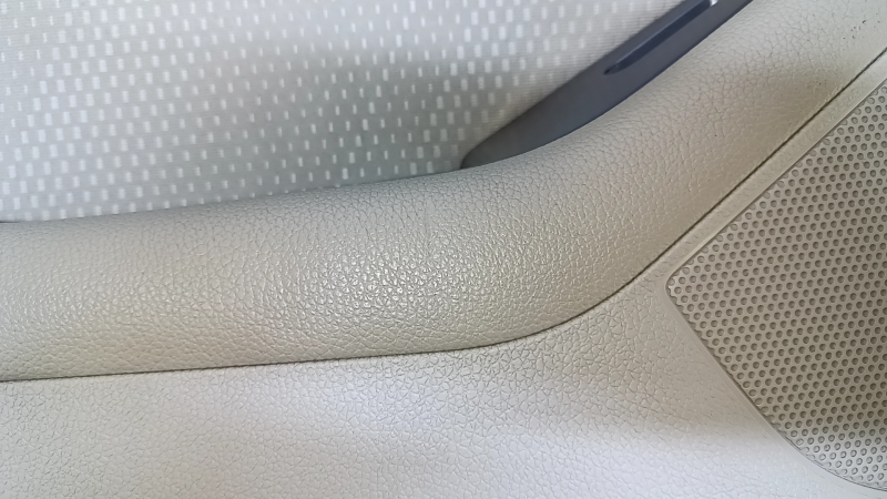Door trim card rear left Kia Optima 11-15 beige with beige insert cloth, armrest beige leather, handle black matte, dents, abrasions, scratches, for dry cleaning