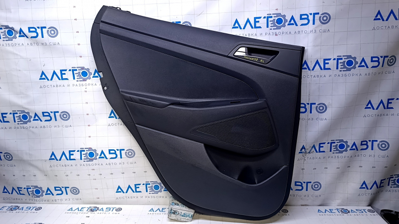 Door trim card rear left Hyundai Tucson 16-18 black with black insert plastic, armrest black leather, scratches, abrasions, scratches