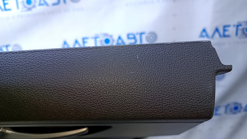 Door trim card rear left Hyundai Tucson 16-18 black with black insert plastic, armrest black leather, scratches, abrasions, scratches