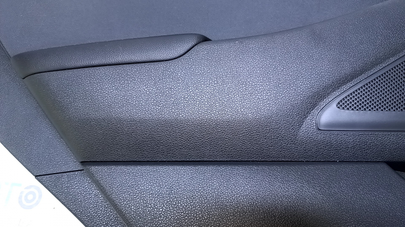 Door trim card rear left Hyundai Tucson 16-18 black with black insert plastic, armrest black leather, scratches, abrasions, scratches