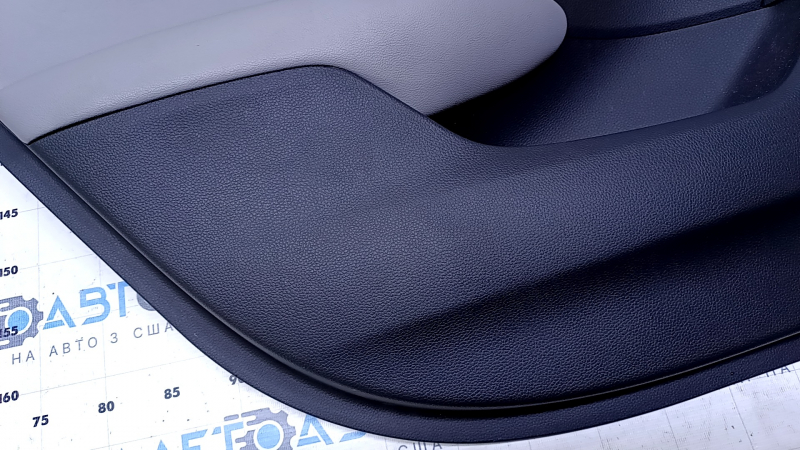 Door trim card rear left Honda Accord 18-22 black with gray insert leather. armrest gray leather, molding black structure, scuffs