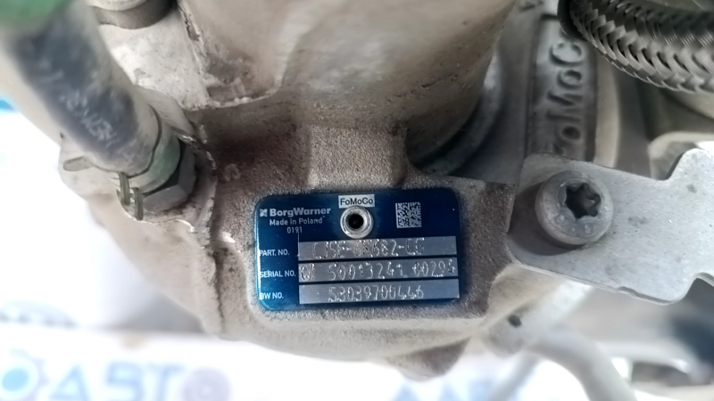 Ford Fusion mk5 13-16 2.0T turbo with cooling pipes