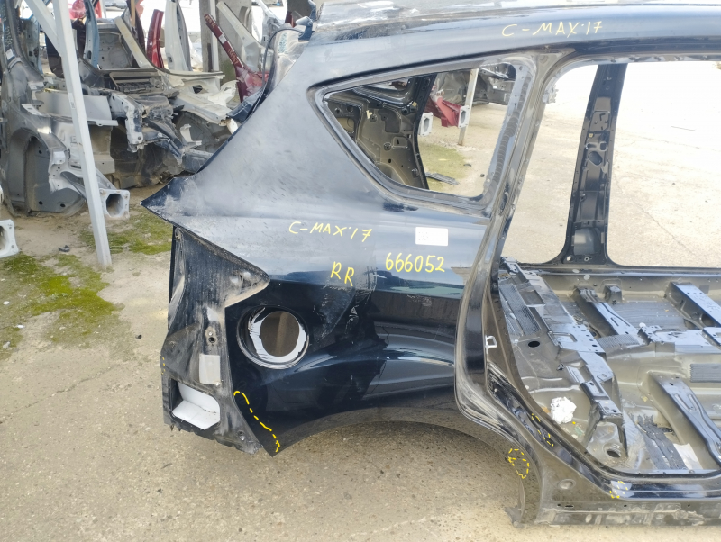 Quarter wing rear right Ford C-max MK2 13-18 black, on the body, bumps, dented