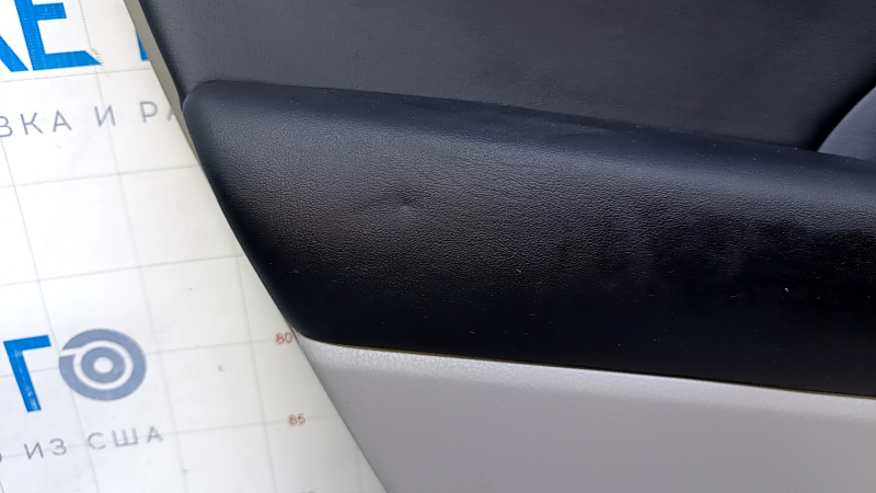 Door trim card rear left Toyota Highlander 14-16 gray with black insert leather, armrest black leather, molding dark wood structure, under JBL with curtain, pokes, scratches, abrasions