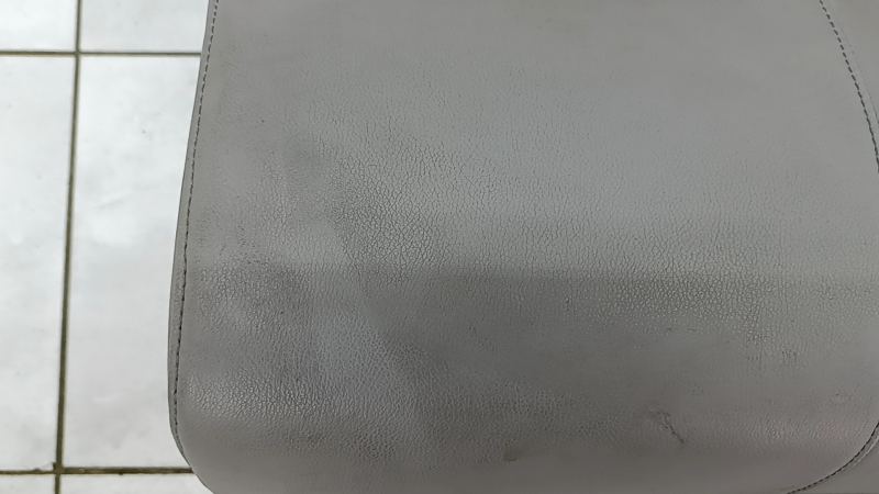 Rear seat left Honda CRV 17-19 gray leather, perforation, dry cleaning, scratches on the lining