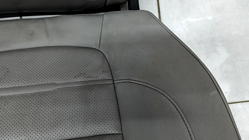 Rear seat left Honda CRV 17-19 gray leather, perforation, dry cleaning, scratches on the lining