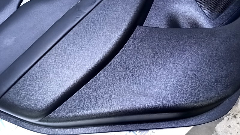 Door trim card rear left Nissan Murano z52 15-18 black with black insert leather, armrest black leather, molding gray gloss, dents, abrasions, scratches