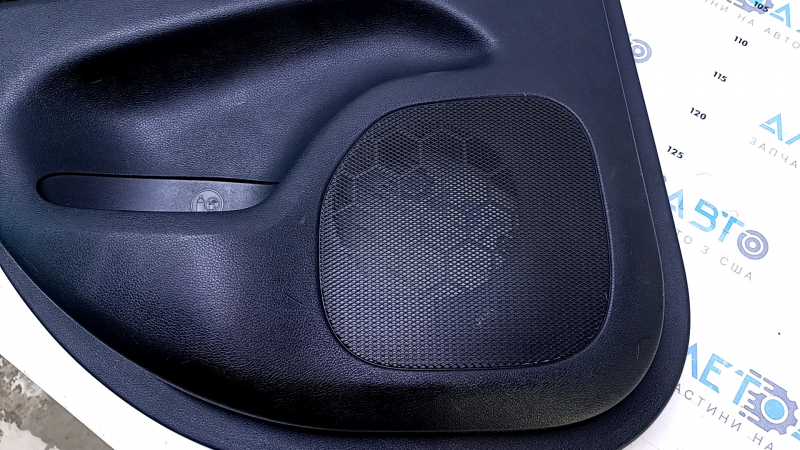 Door trim card rear left Jeep Grand Cherokee WK2 14-16 black with black insert leather, armrest black leather, white stitching, molding with chrome, under mat black wood, pokes, scuffs, scratches, scu