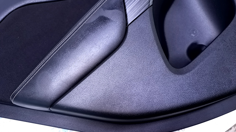 Door trim card rear left Jeep Cherokee KL 14-18 black with black insert cloth, armrest black leather, molding dark wood, scuffs, dents, abrasions, bumps