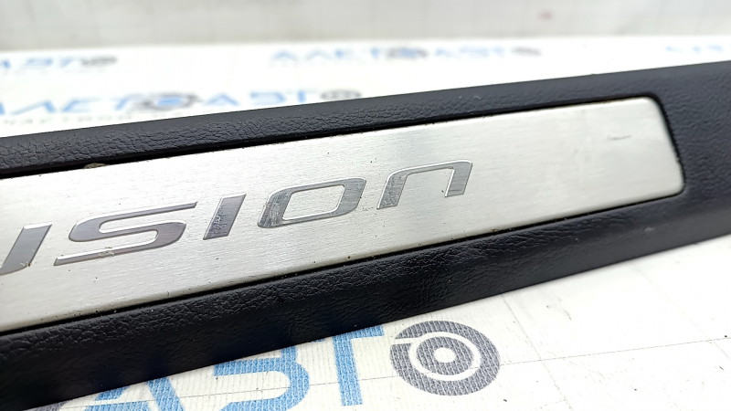 Door sill trim front right Ford Fusion mk5 13-20 black with chrome insert, scratches
