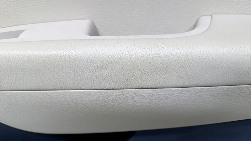 Door trim card rear right Hyundai Sonata 15-17 black with beige insert plastic, armrest beige rubber, gray molding structure, dents, scratches, abrasions