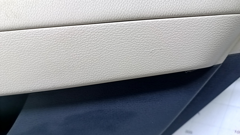 Door trim card rear right Hyundai Sonata 15-17 black with beige insert plastic, armrest beige rubber, gray molding structure, dents, scratches, abrasions