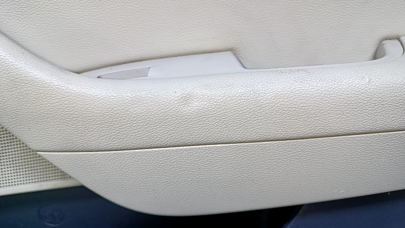 Door trim card rear right Hyundai Sonata 15-17 black with beige insert rubber, armrest beige rubber, molding carbon, dents, scuffs, scratches, abrasions