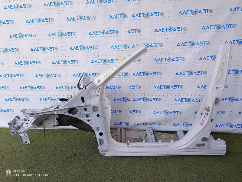 Quarter front left Subaru Forester 19- SK on the body, white