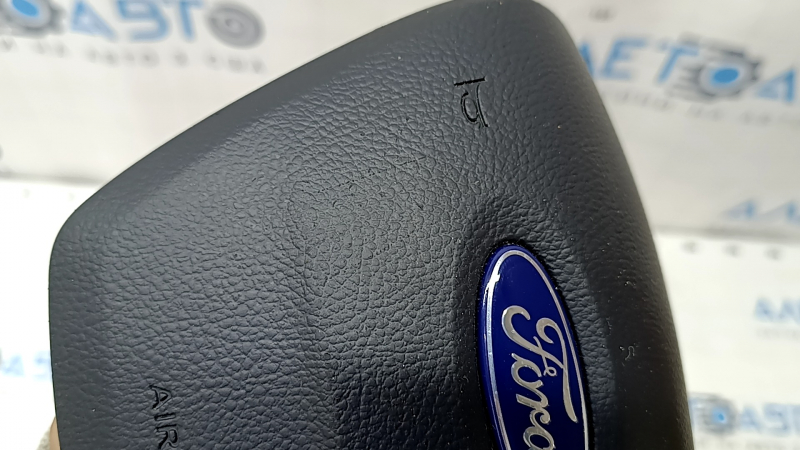 Airbag in steering wheel driver Ford Ecosport 18-22 black, scratches