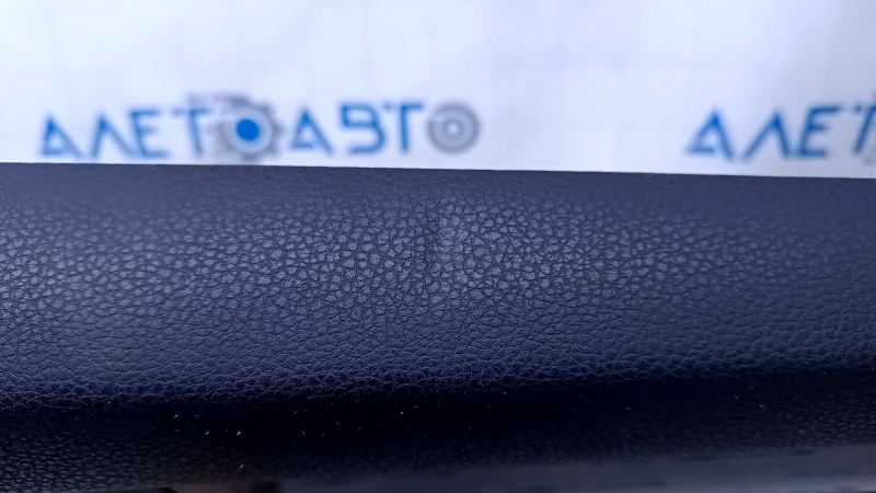 Door trim card rear right VW Passat b7 12-15 USA gray with gray insert plastic, armrest gray leather, molding dark wood gloss, with tweeter, with backlight, scuffs, scratches, dents