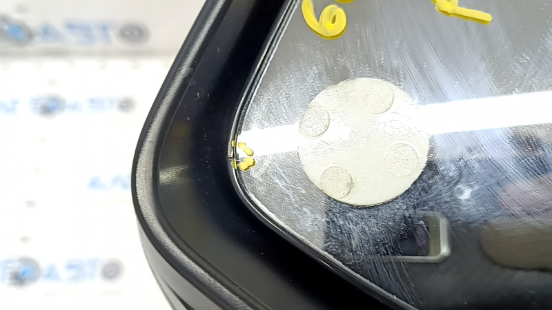 Side mirror right Toyota Prius 50 Prime 17-20 5 pins, heated, white, scratch, cracks in the mirror frame
