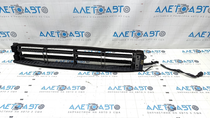 Radiator deflector blinds Toyota Prius 50 16-18 with motor, wire cut off