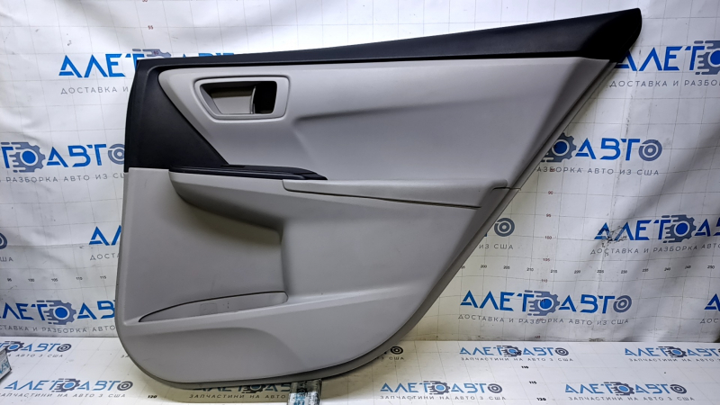 Door trim card rear right Toyota Camry v55 15-17 usa gray with gray insert plastic, armrest gray rubber, scuffs, scratches
