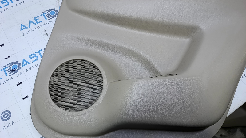Door trim card rear right Nissan Rogue 14-20 beige with beige insert plastic, molding graphite structure, armrest beige leather, scuffs, scratches, whitened plastic