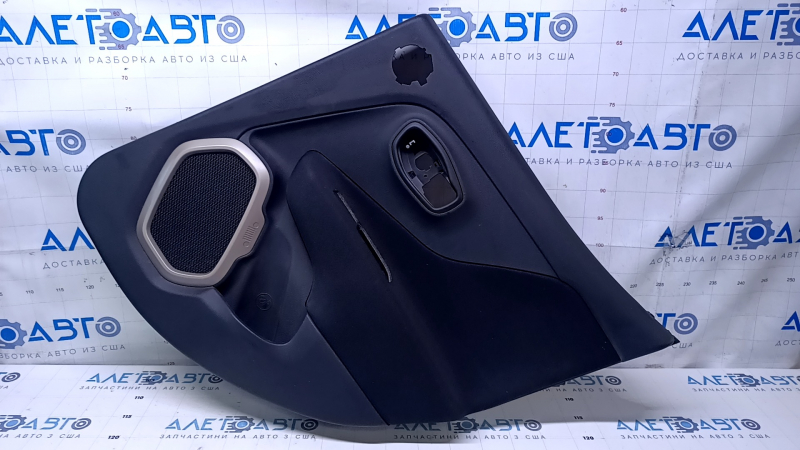 Door trim card rear right Jeep Renegade 15 - black with black insert cloth, armrest black cloth, under tweeter, speaker cover beige, scuffs, scratches