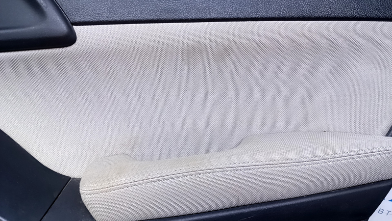 Door trim card rear right Subaru Forester 14-18 SJ black with gray insert cloth, armrest gray cloth, scratches, abrasions, for dry cleaning