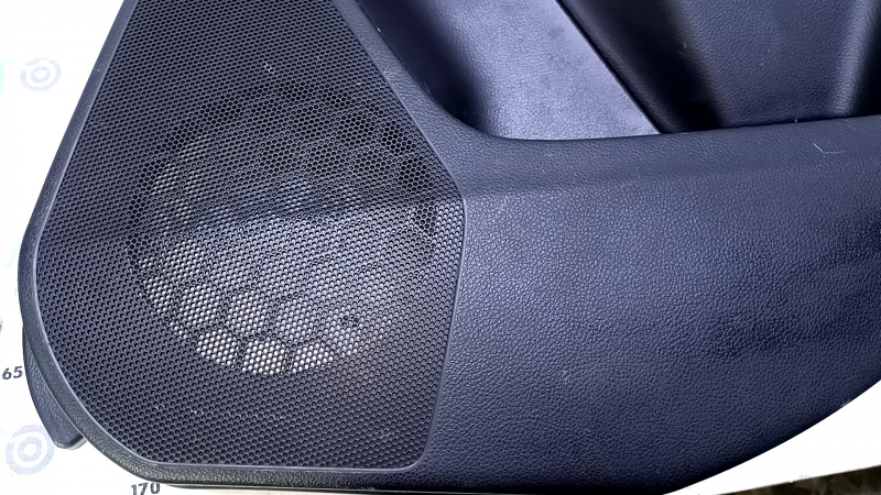 Door trim card rear right Subaru Forester 14-18 SJ black with gray insert cloth, armrest gray cloth, scratches, abrasions, for dry cleaning