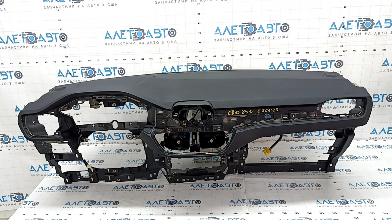Torpedo front panel with AIRBAG Ford Escape MK4 23- for 2 speakers and start-stop button, scratches, crack
