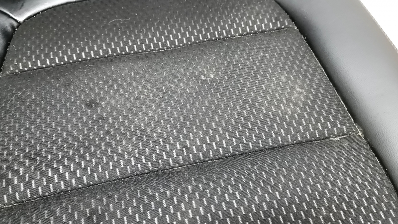 Rear seat left Ford Escape MK4 23- without airbag, mechanical, combined leather + cloth, black with red stitching, rusty runners, for dry cleaning, dented