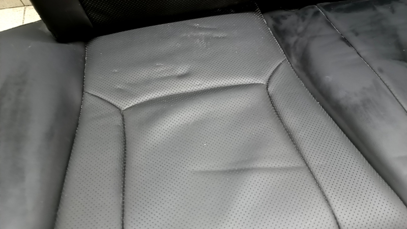 Rear row of seats 2nd row Honda Accord 23 - leather black, perforation, dented