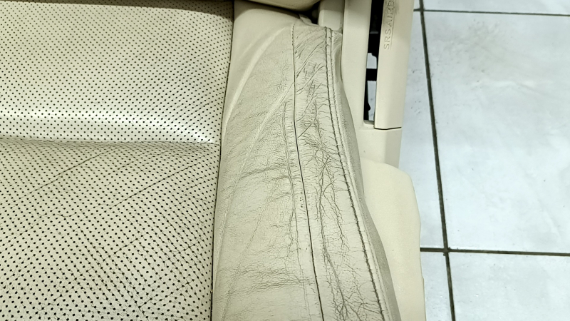 Driver's seat Lexus ES300h ES350 13-18 without airbag, electric, beige leather, heating, ventilation, worn, dented, cracked, dry-cleaned, scratch