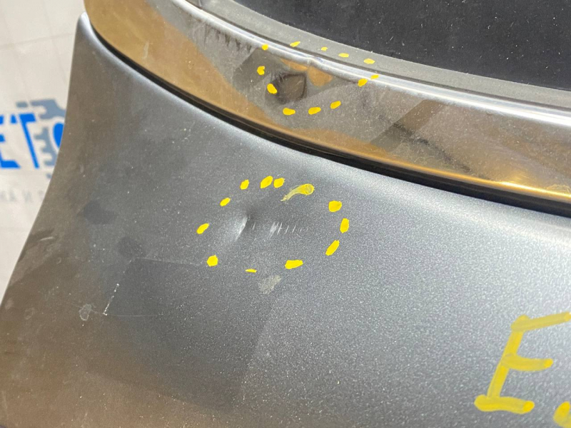 Door assembly rear right Lexus ES300h ES350 13-18 hybrid, keyless, graphite 1H9, butt, soot on glass