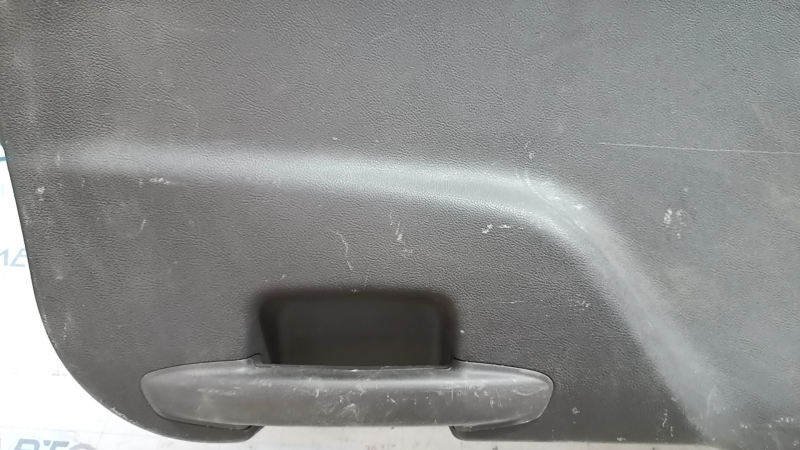 Lincoln MKC 15-16 trunk door trim black, worn, scratches, handle does not latch