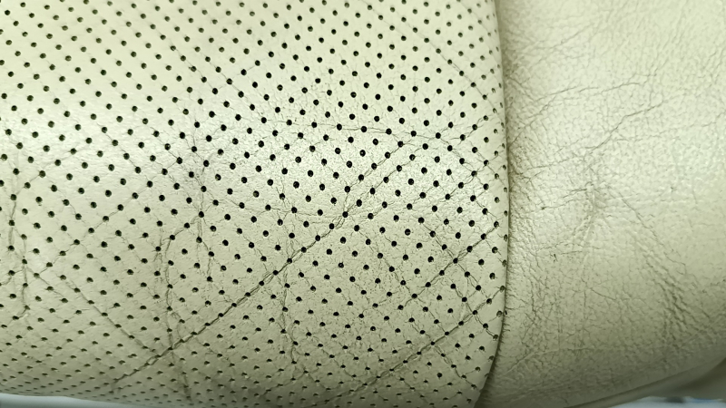 Rear row of seats 2nd row Lexus ES300h ES350 13-18 without airbag, beige leather, perforation, without headrests, scratches, cracked, worn, dented, for dry cleaning