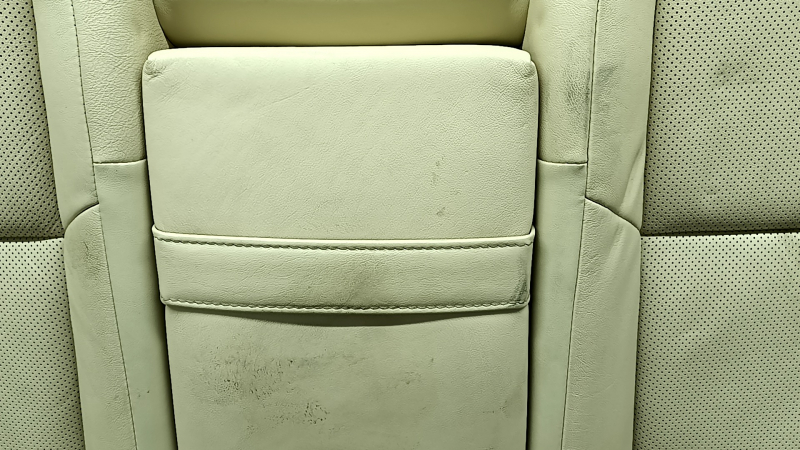 Rear row of seats 2nd row Lexus ES300h ES350 13-18 without airbag, beige leather, perforation, without headrests, scratches, cracked, worn, dented, for dry cleaning