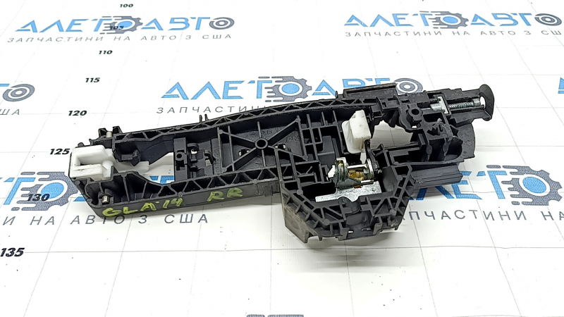 Rear right door handle mechanism Mercedes GLA 15-20